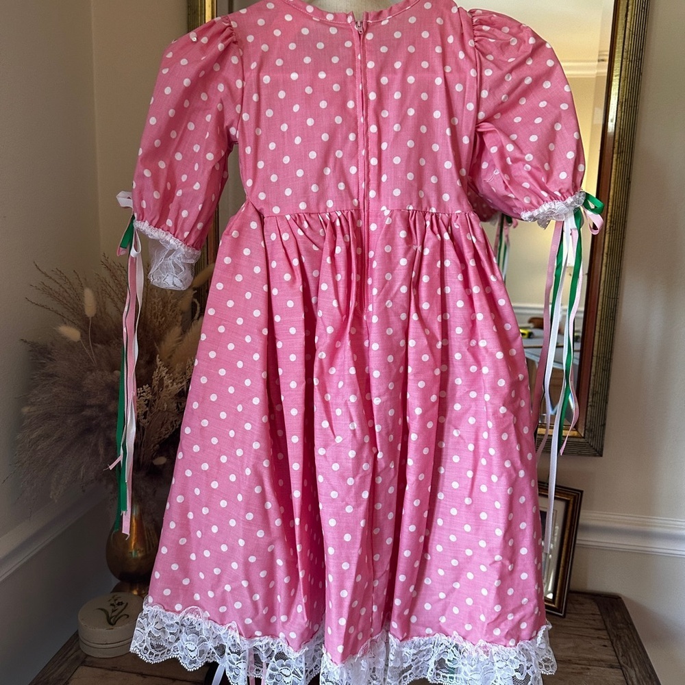 Girls vintage pink polka dot costume. Size 5 - Picture 2 of 7